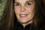 Ali MacGraw is back and just as untalented as ever!