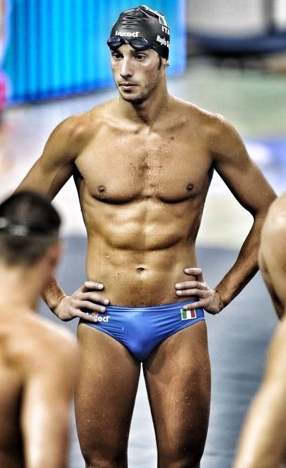 Michael Phelps in Speedos Not Making Waves With Gay Men.